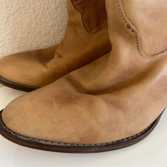 Slouchy Vintage Cowboy Boots - Picture 2 of 14